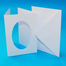 Craft UK© Ltd - A6 White Tri-Fold Oval Aperture Cards & Envelopes, 10 pk
